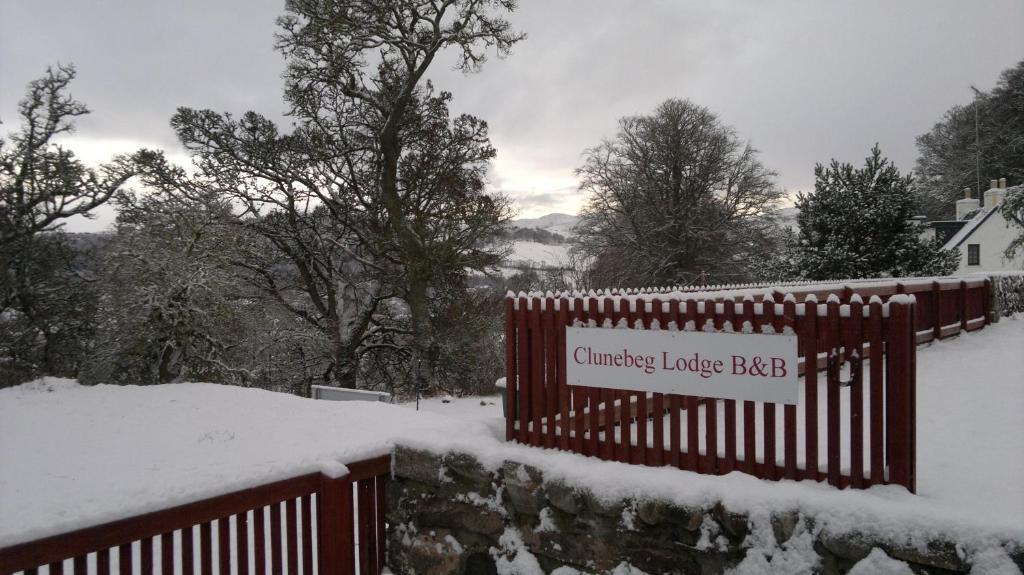 Clunebeg Lodge Дръмнадрочит Екстериор снимка